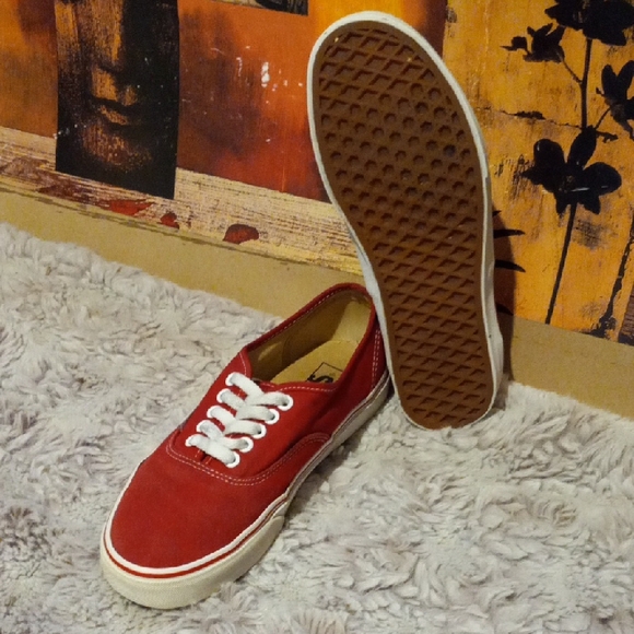 Vans Men's Bold Red Sneakers - Picture 5 of 6